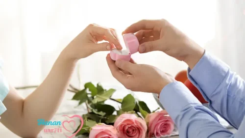 لأركان بناء الثقة بين الزوجين - التواصل والشفافية والاحترام المتبادل