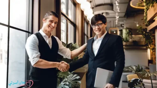 أهم قواعد آداب التعامل مع الآخرين