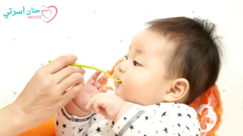 أكل الطفل في الشهر الرابع أو الخامس