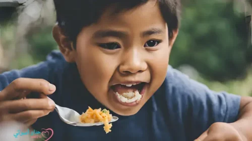 خطر ابتلاع الزجاج للأطفال