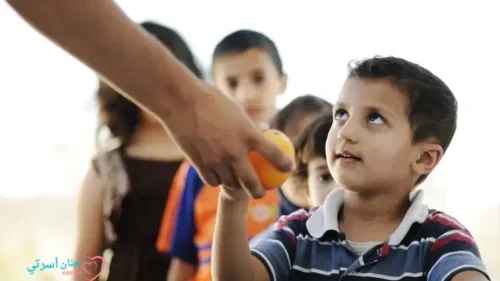 دور الأسرة والمجتمع للحد منه