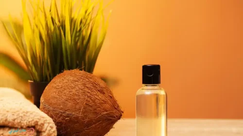 فوائد زيت جوز الهند للبشرة 