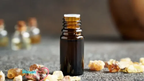 فوائد زيت لبان الذكر للتجاعيد 7 طرق مثبتة علميًا لبشرة شابة